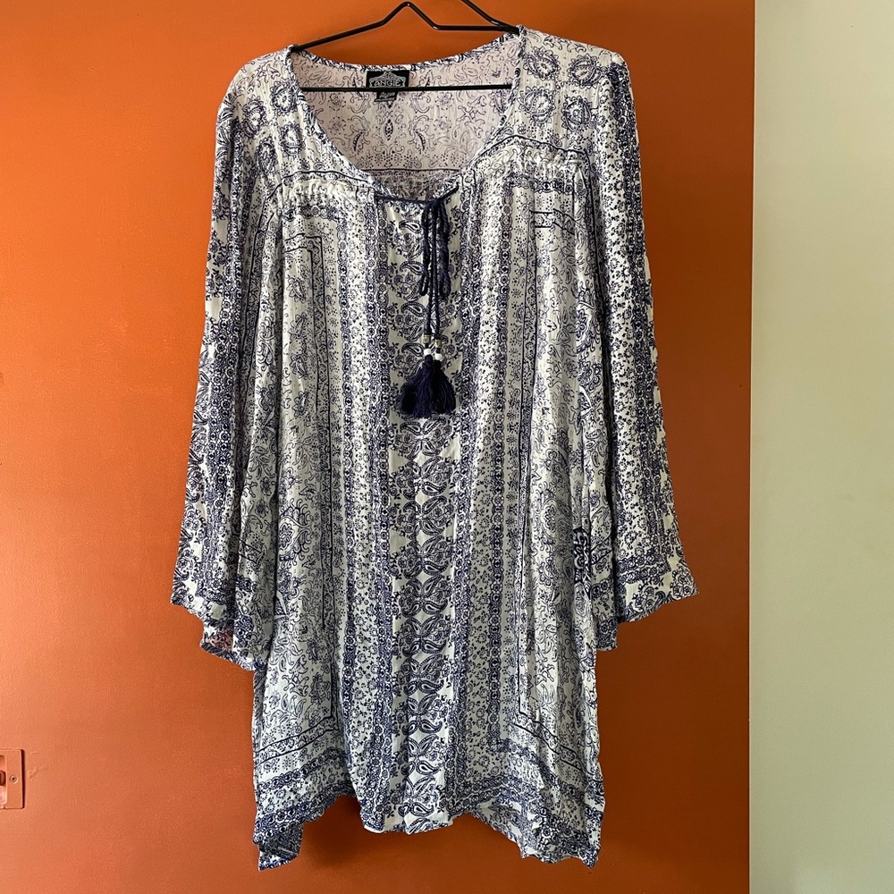 Shift Dress Bell Sleeves Size L/XL